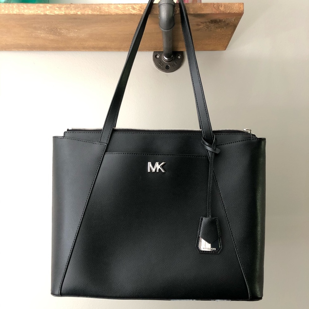 Michael Kors “Maddie” tote